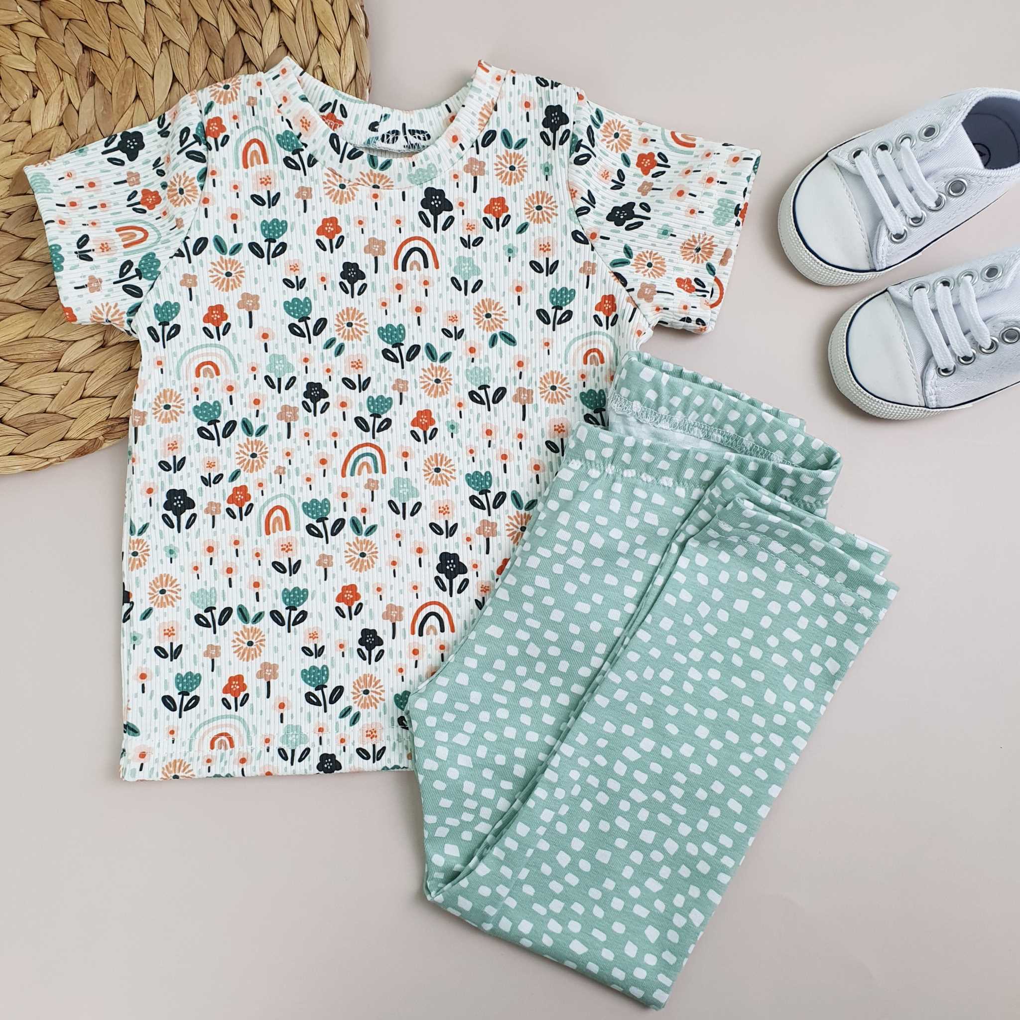 Rib Shirt Blumen mit Regenbogen Gr. 74 – Bild 4